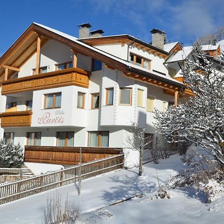 Villa Paroeis La Valle Exterior photo